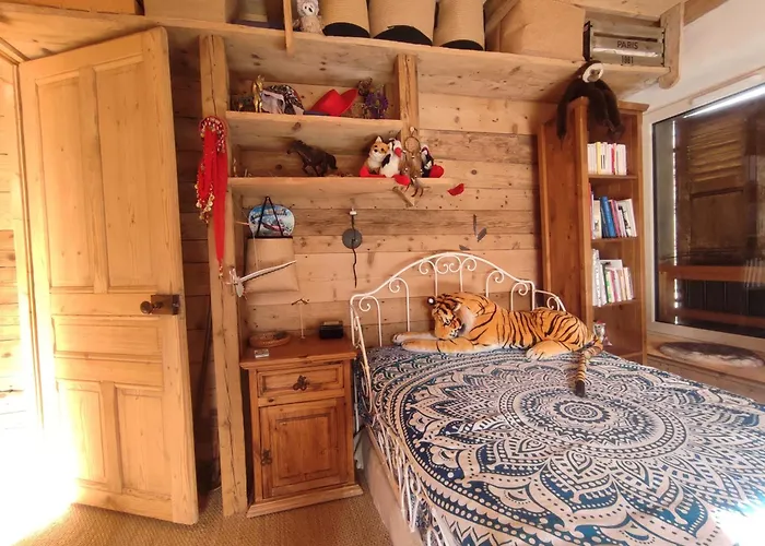 Chambre Atypique A 200M Du Lac